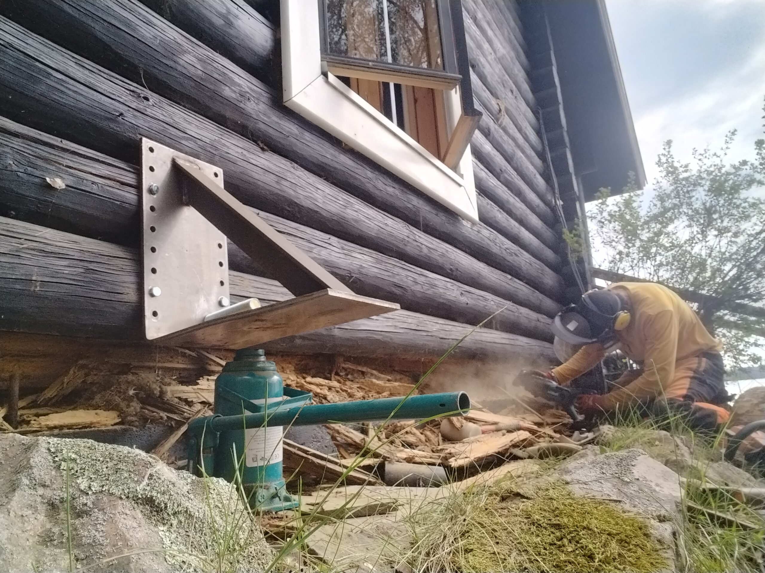 Kannattaako hirsirakennusta korjata?